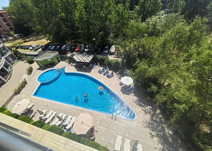 Family Apartments In Solmarin