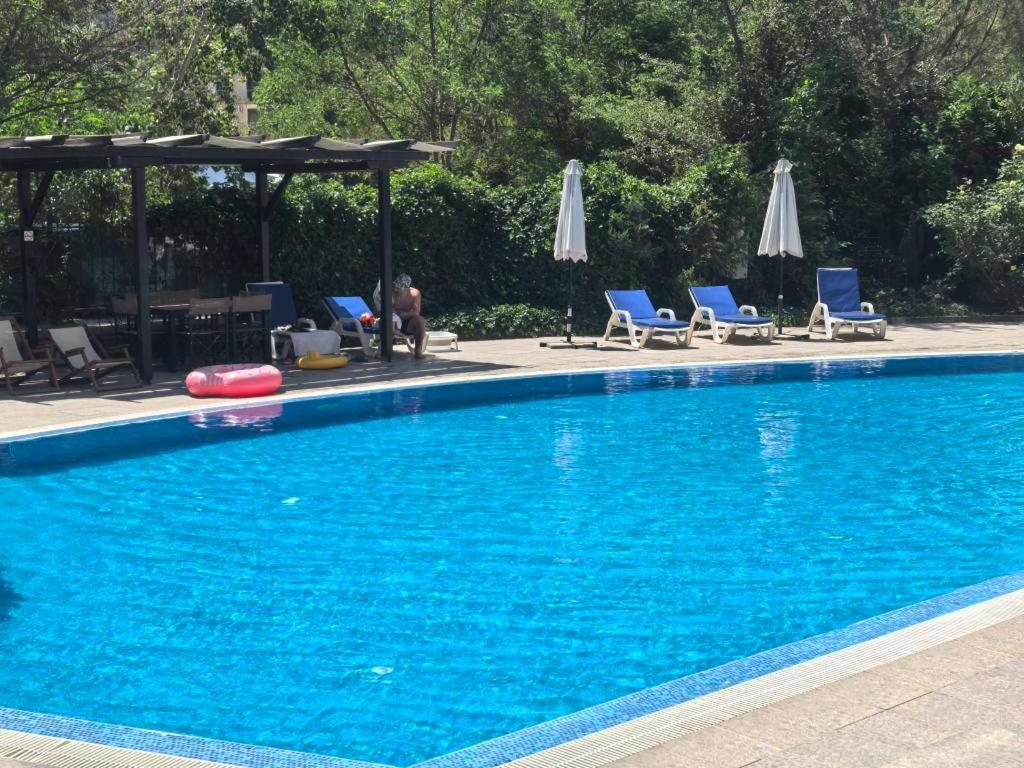 Apartment Family In Solmarin *